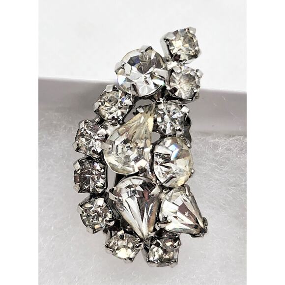 EARRINGS-JULIANA D&E-Vintage-Multi Clear Rhinestones-Leaf Shaped-Clip On - Picture 6 of 12